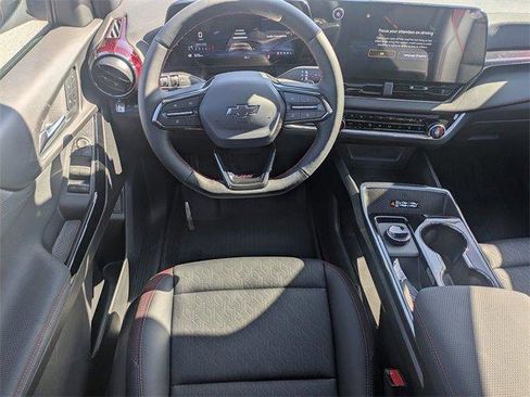 New 2026 Chevrolet Equinox RS image 18