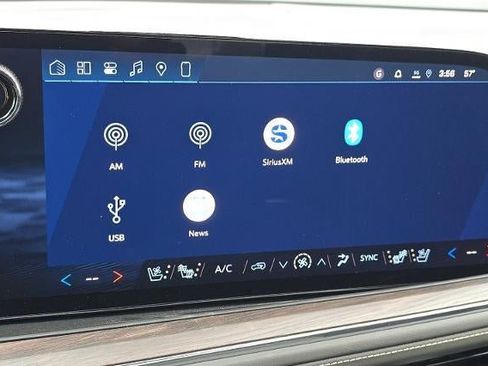 New 2026 Chevrolet Suburban Premier AWD/4WD image 23