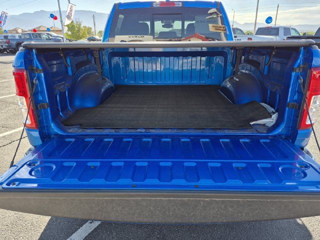 Used 2022 RAM 1500 Big Horn AWD/4WD image 32