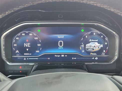 Used 2023 Chevrolet Silverado 1500 RST image 13