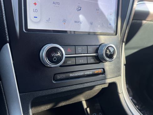 Used 2022 Ford Edge SEL AWD/4WD image 25
