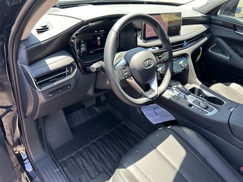 New 2025 INFINITI QX60 Sensory w/ Vision Package image 17