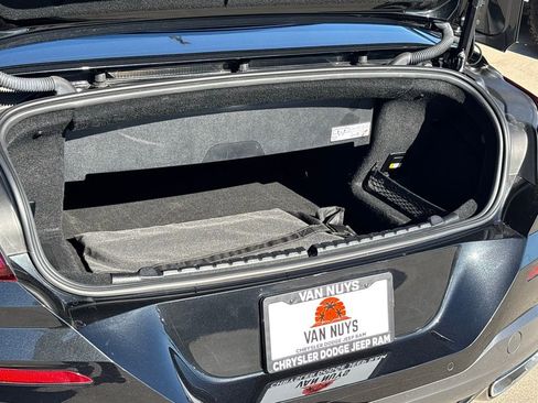 Used 2025 BMW 840i xDrive Convertible w/ Driving Assistance Package image 24