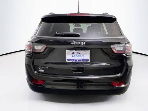 Used 2022 Jeep Compass High Altitude AWD/4WD image 6