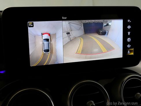 Used 2022 Mercedes-Benz GLC 43 AMG AMG GLC 43 image 22