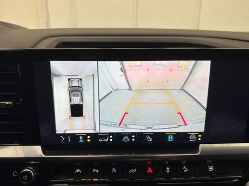 Used 2023 GMC Sierra 1500 Elevation w/ Elevation Premium Package image 25