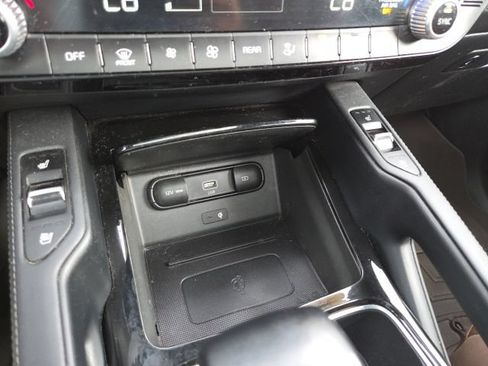 Used 2020 Kia Telluride SX w/ SX Prestige Package AWD/4WD image 17