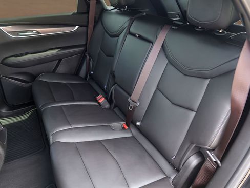 Certified 2024 Cadillac XT5 Luxury FWD image 25