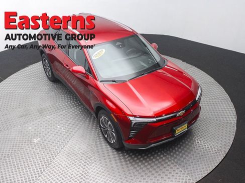Used 2024 Chevrolet Blazer EV LT AWD/4WD image 3
