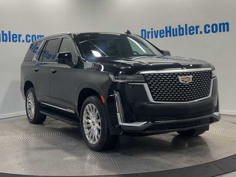 Used 2023 Cadillac Escalade Premium Luxury image 2