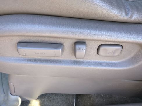 Used 2016 Honda Odyssey EX-L image 17