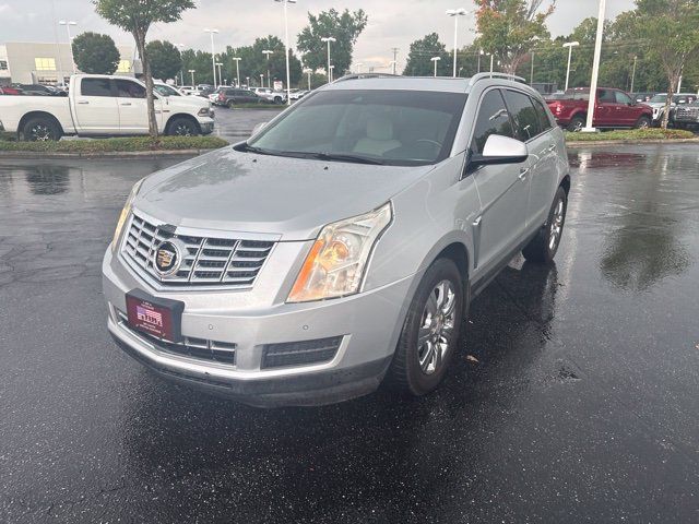 Used 2016 Cadillac SRX Luxury w/ Driver Awareness Package AWD/4WD image 4