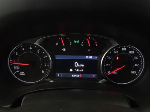 Used 2024 GMC Terrain SLT image 13