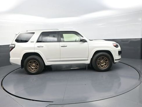 Used 2023 Toyota 4Runner Limited AWD/4WD image 24
