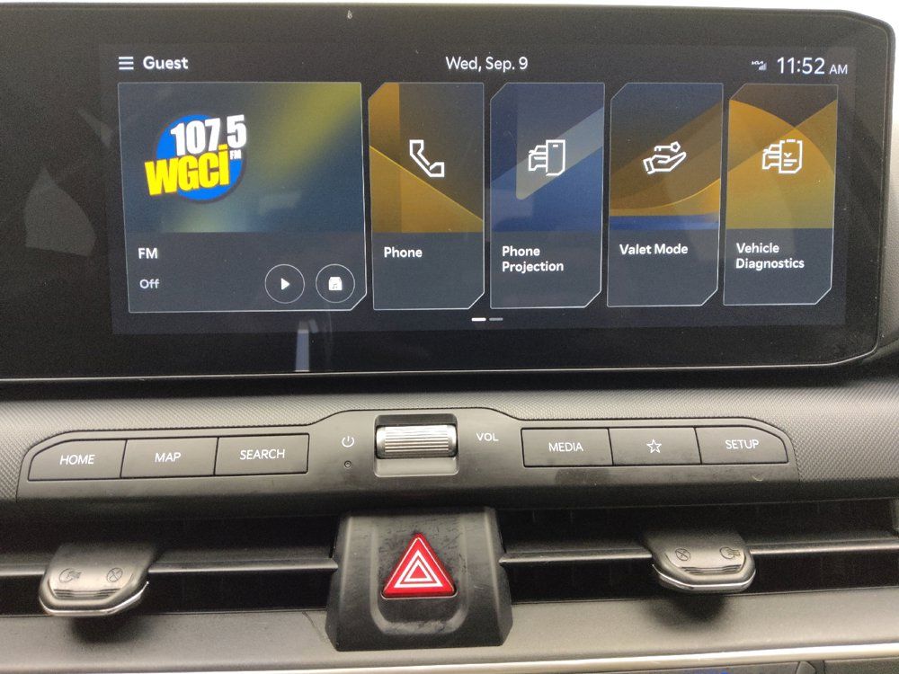 Used 2025 Kia K4 FWD image 25