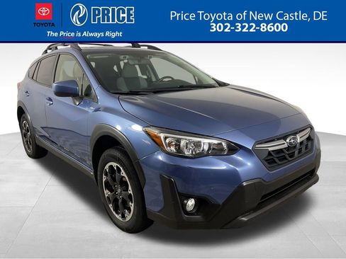 Used 2021 Subaru Crosstrek 2.0i Premium w/ Moonroof Package AWD/4WD image 1