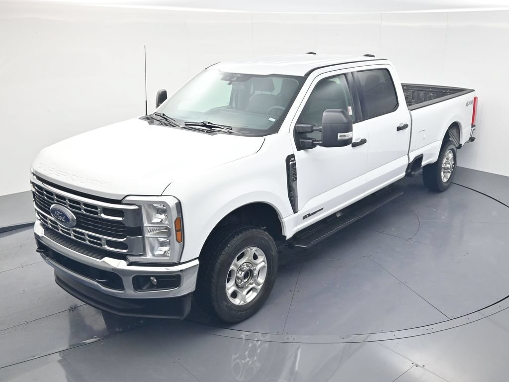 Used 2025 Ford F350 XLT AWD/4WD image 38