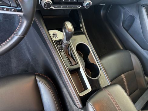 Used 2025 Nissan Altima 2.5 SR image 42