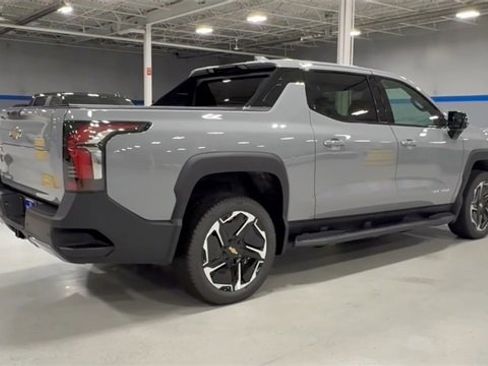 New 2026 Chevrolet Silverado EV LT image 4