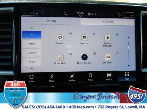 New 2026 Chrysler Pacifica Select image 23