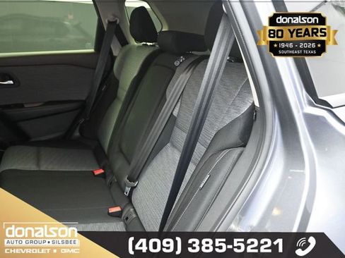 Used 2023 Nissan Rogue SV image 11