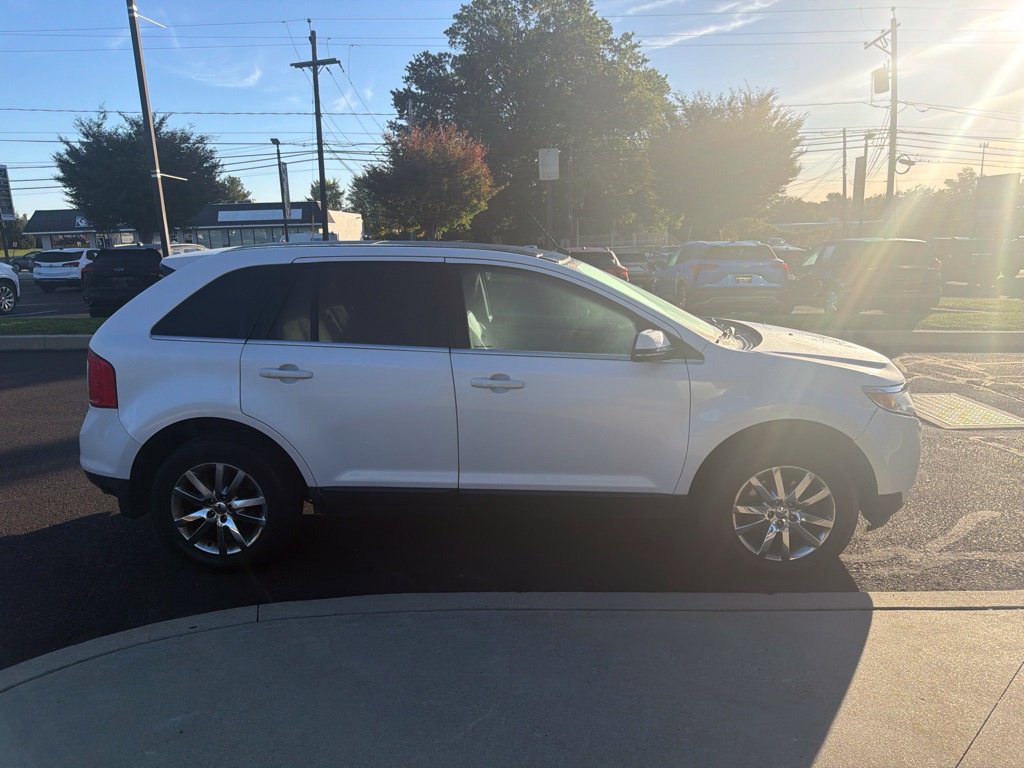 Used 2014 Ford Edge Limited AWD/4WD image 2
