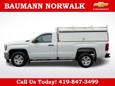 Used 2017 GMC Sierra 1500 2WD Regular Cab image 2