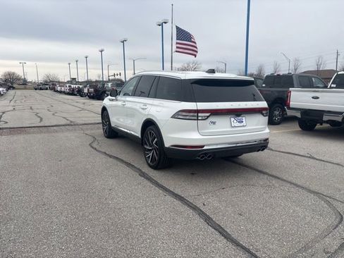 New 2026 Lincoln Aviator Reserve AWD/4WD image 9