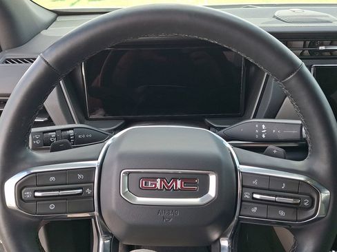 Used 2026 GMC Terrain Elevation w/ Black Edition FWD image 16