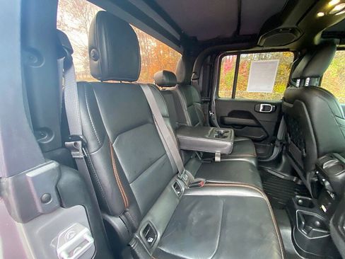 Used 2021 Jeep Gladiator Mojave image 39