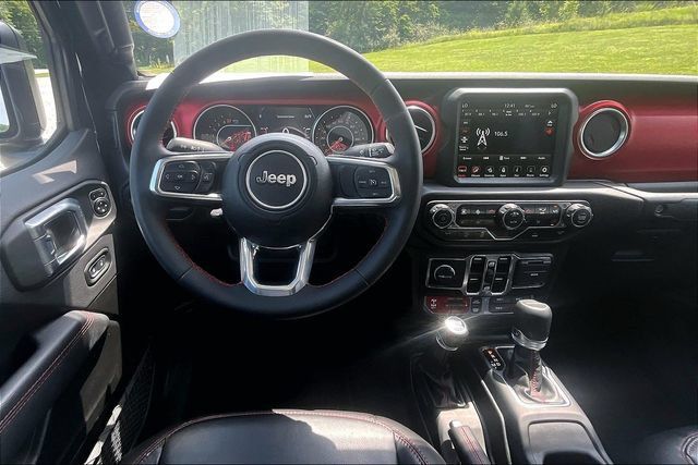 Used 2023 Jeep Gladiator Rubicon w/ LED Lighting Group AWD/4WD image 5
