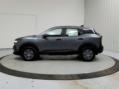 New 2026 Nissan Kicks S