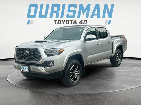 Certified 2023 Toyota Tacoma TRD Sport image 3