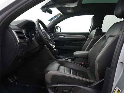 Used 2020 Volkswagen Atlas Cross Sport SEL Premium R-Line AWD/4WD image 20