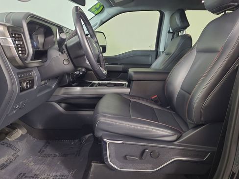 Used 2023 Ford F250 Lariat w/ Lariat Ultimate Package image 19