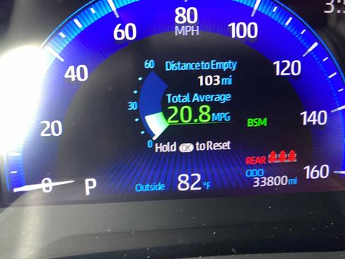 Used 2021 Toyota Corolla XSE FWD image 8