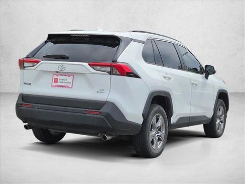 Used 2025 Toyota RAV4 LE AWD/4WD image 5