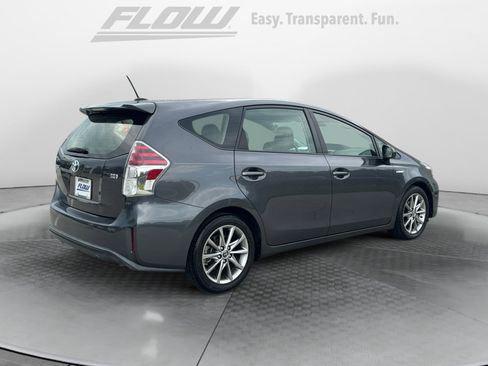 Used 2015 Toyota Prius V Five w/ Advanced Technology Package FWD image 9