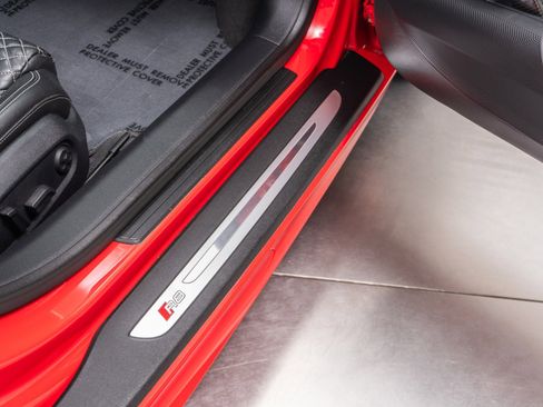 Used 2014 Audi R8 V10 image 30