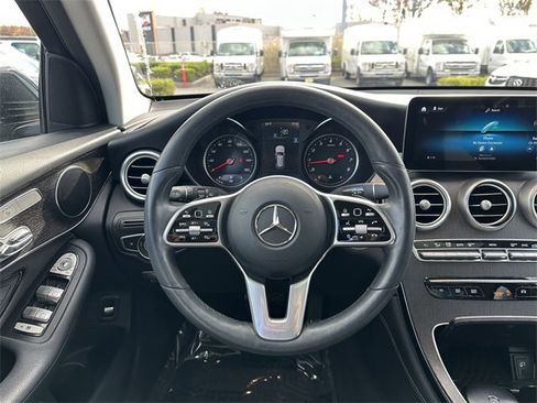 Used 2020 Mercedes-Benz GLC 300 GLC 300 image 14