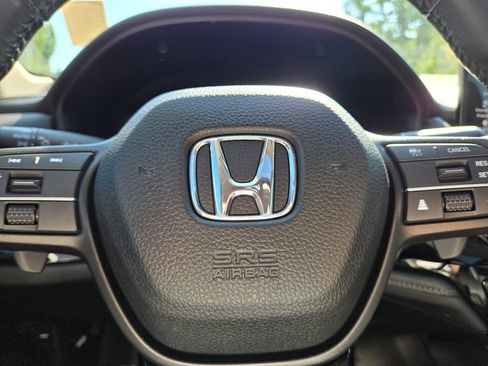 Used 2023 Honda Accord EX-L image 23