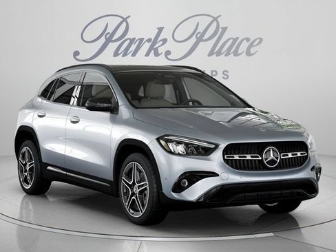 Certified 2026 Mercedes-Benz GLA 250 4MATIC image 31