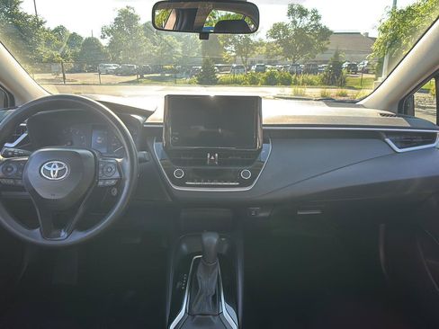 Used 2024 Toyota Corolla LE FWD image 22