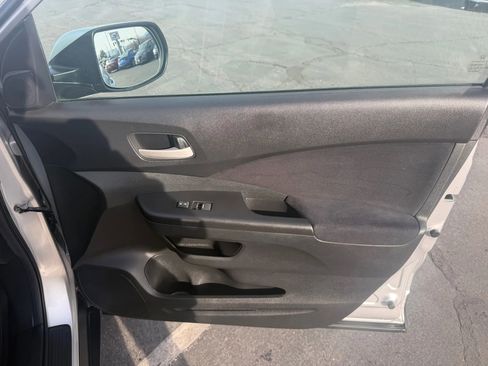 Used 2014 Honda CR-V EX image 17