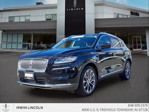 Certified 2022 Lincoln Nautilus Reserve w/ Luxury Package image 4