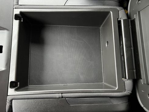 Used 2025 GMC Sierra 1500 Pro w/ Pro Value Package image 25