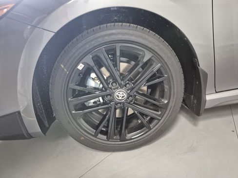 New 2026 Toyota Camry Hybrid image 10