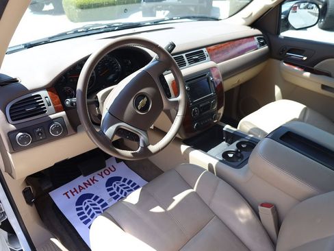 Used 2009 Chevrolet Tahoe LT AWD/4WD image 12