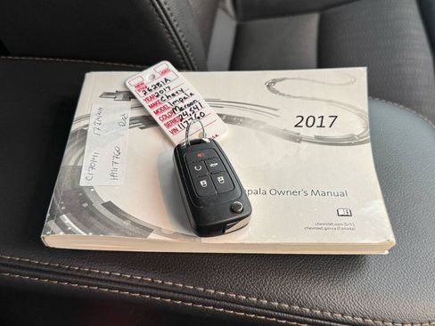 Used 2017 Chevrolet Impala LT w/ Convenience Package FWD image 35