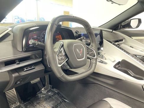 Used 2021 Chevrolet Corvette Stingray Preferred Conv w/ Z51 Performance Package image 14